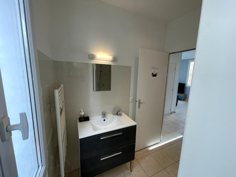 Appartement T2 Pour 3 Personnes Marseilles Exterior foto